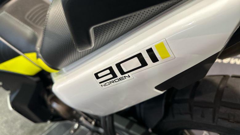 Husqvarna Norden 901 (24MY)